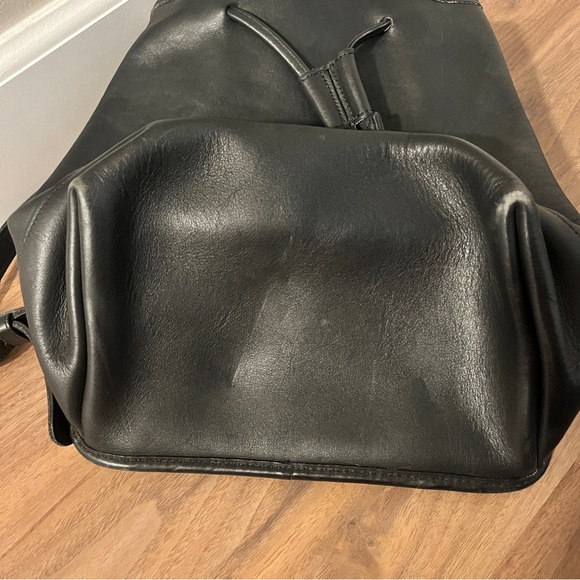 Coach Vintage Black Leather Drawstring Backpack 9791 - Picture 13 of 15